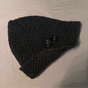 Paul Smith London Black Knit Boucle Hat Button Accents Women's Size 7 Small EUC